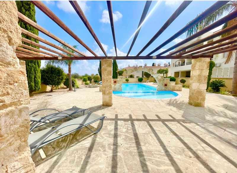 1-bedroom apartment for sale: https://www.bazaraki.com/adv/5789090_1-bedroom-apartment-for-sale (www.bazaraki.com)