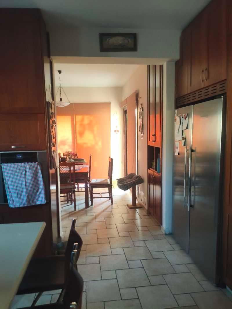 5-bedroom detached house for sale: https://www.bazaraki.com/adv/5792757_5-bedroom-detached-house-for-sale (www.bazaraki.com)