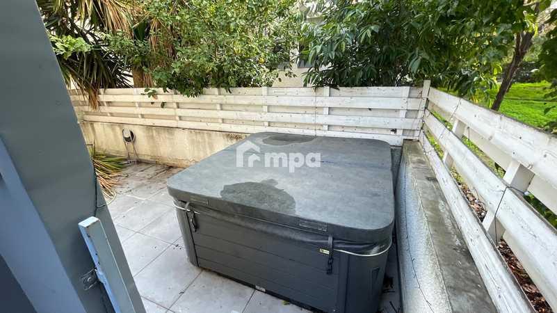 3-bedroom apartment to rent: https://www.bazaraki.com/adv/5786763_3-bedroom-apartment-to-rent (www.bazaraki.com)