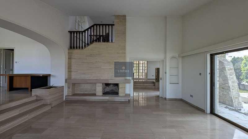 3-bedroom villa for sale: https://www.bazaraki.com/adv/5791317_3-bedroom-villa-for-sale (www.bazaraki.com)