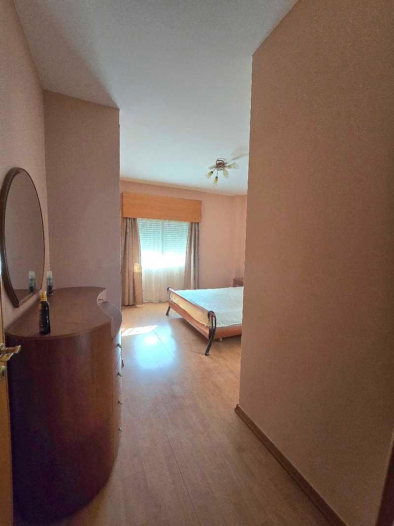 3-bedroom apartment for sale: https://www.bazaraki.com/adv/5794069_3-bedroom-apartment-for-sale (www.bazaraki.com)