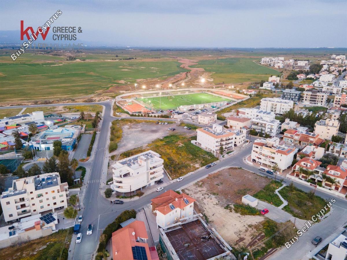 7 Bedroom Detached house for sale in Aglantzia, Nicosia: https://www.buysellcyprus.com/property-for-sale/nicosia/aglantzia/7-bed-detached-house-for-sale-aglantzia-nicosia-1758861.html (www.buysellcyprus.com)