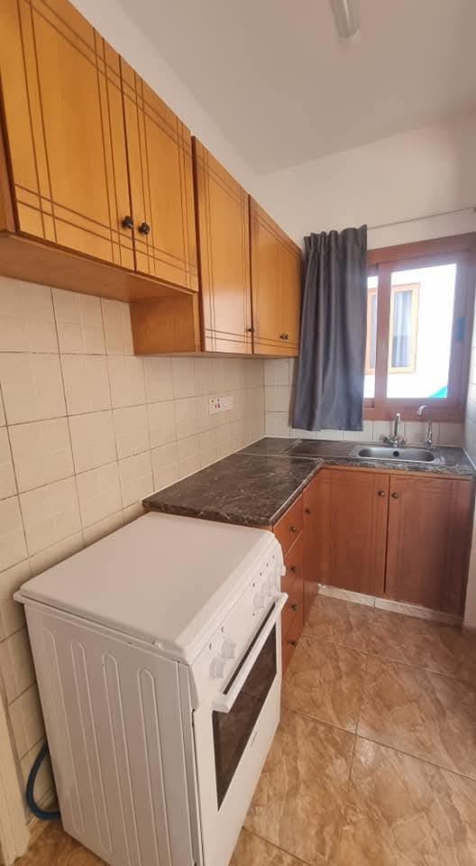 For rent 1bedroom groundfloor apartment in Kissonerga: https://www.facebook.com/marketplace/item/1403816914132948 (www.facebook.com)