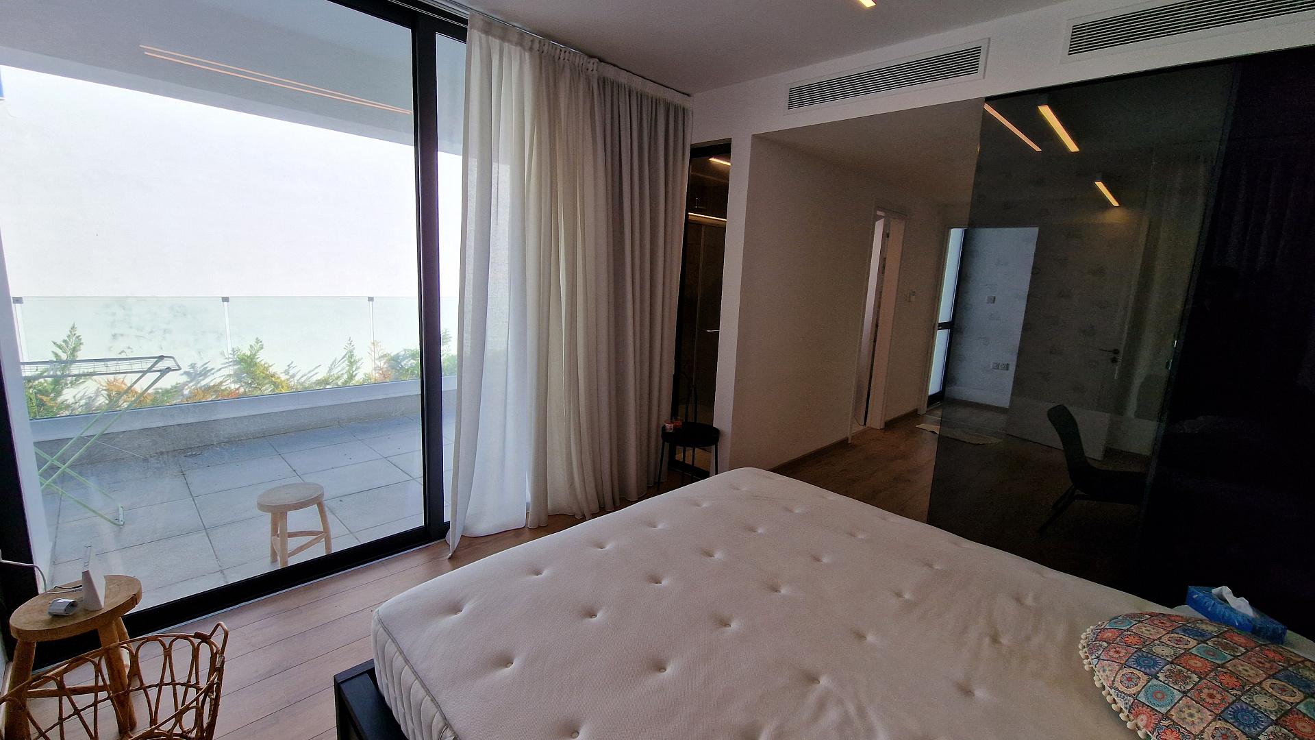 New 3-bedroom villa in Larnaca № 153329: https://dom.com.cy/en/catalog/sale/153329/ (dom.com.cy)