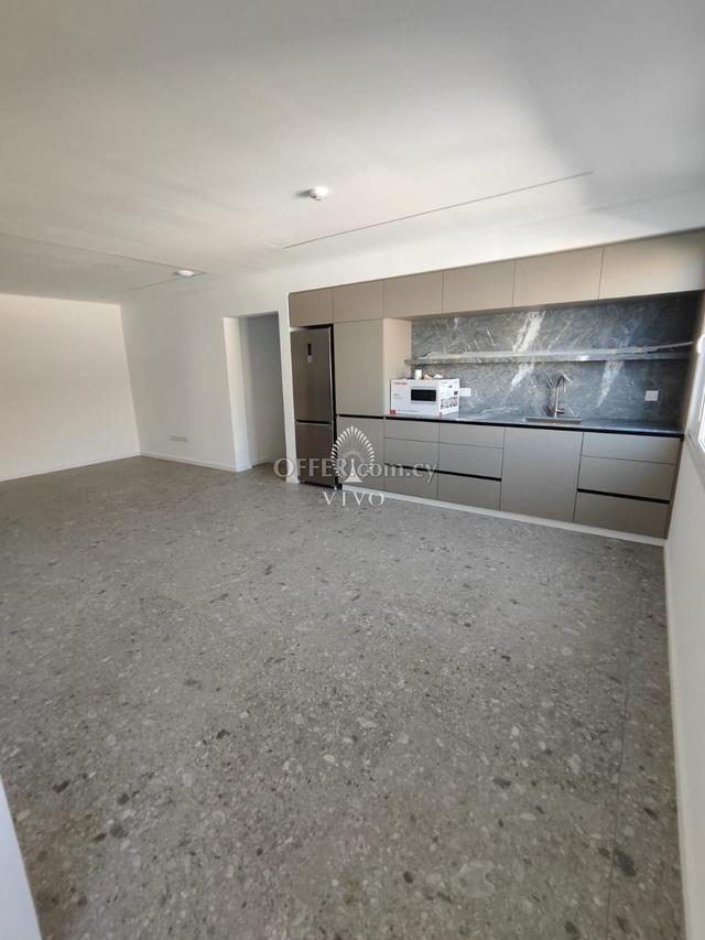 FULLY EQUIPPED MODERN OFFICE SPACE OF 500 SQ.M. NEAR LIMASSOL NEW PORT: https://www.offer.com.cy/en/fully-equipped-modern-office-space-of-500-sq-m-near-limassol-new-port/21-684056/ (www.offer.com.cy)