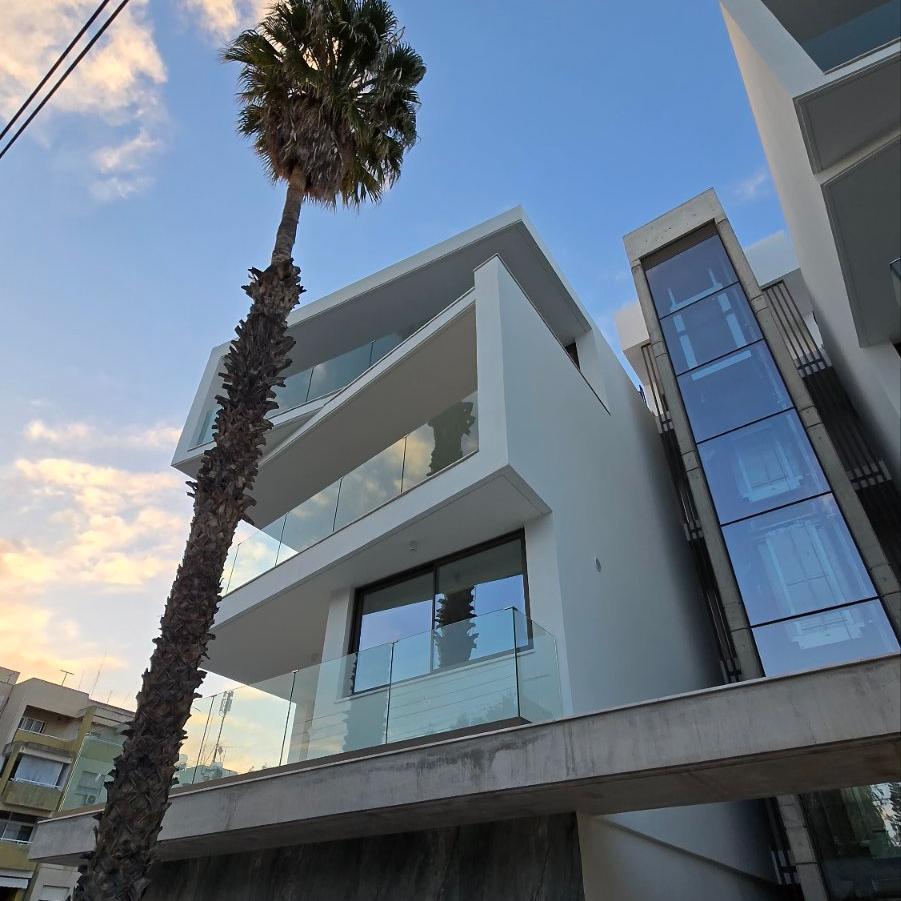 New 3-bedroom penthouse in Nicosia №148385: https://dom.com.cy/en/catalog/rent/148385/ (dom.com.cy)