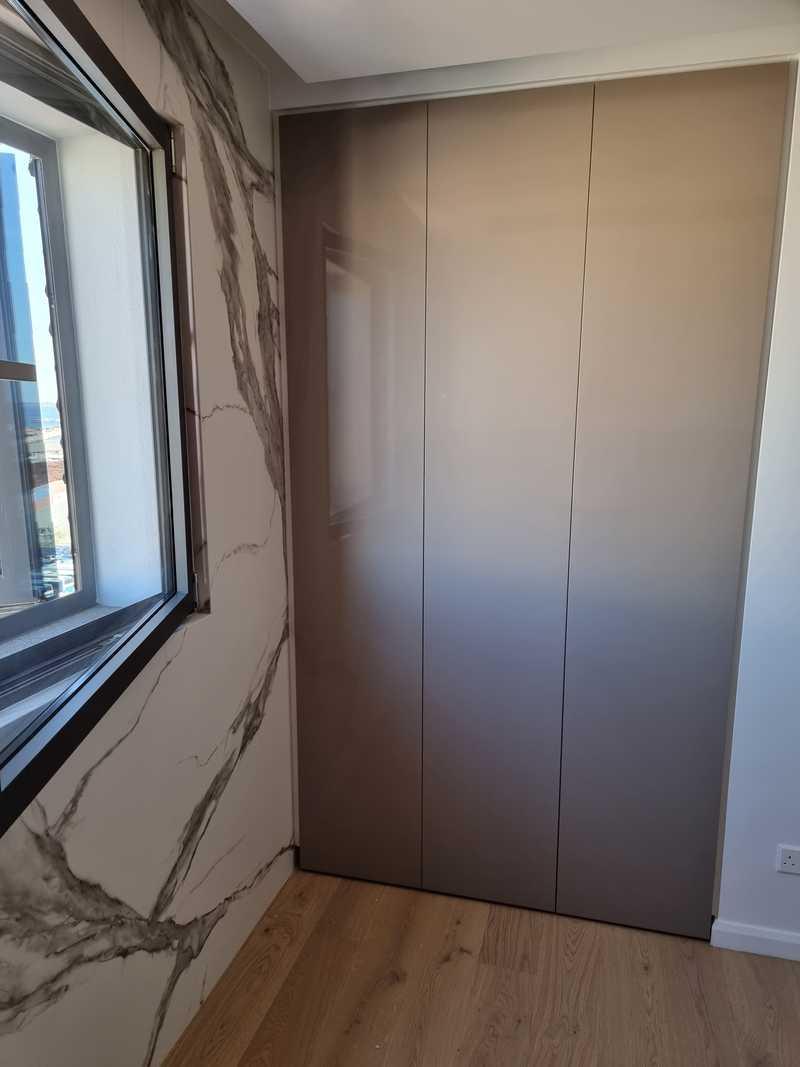 3-bedroom apartment for sale: https://www.bazaraki.com/adv/5790474_3-bedroom-apartment-for-sale (www.bazaraki.com)