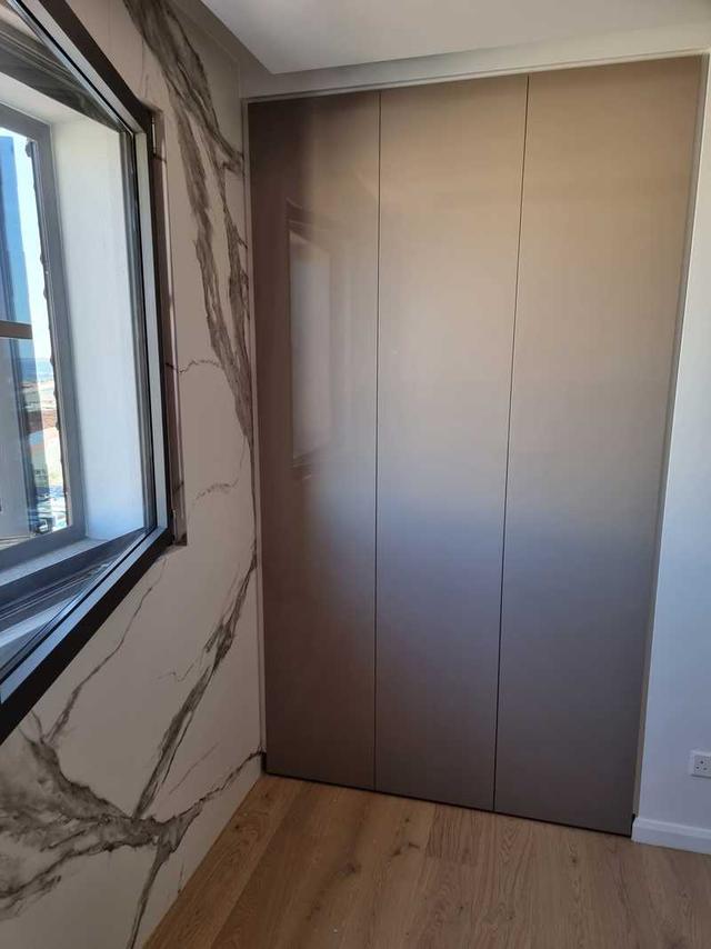 3-bedroom apartment for sale: https://www.bazaraki.com/adv/5790474_3-bedroom-apartment-for-sale (www.bazaraki.com)