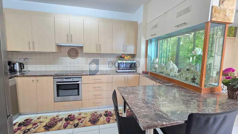 3-bedroom apartment to rent: https://www.bazaraki.com/adv/5794264_3-bedroom-apartment-to-rent (www.bazaraki.com)