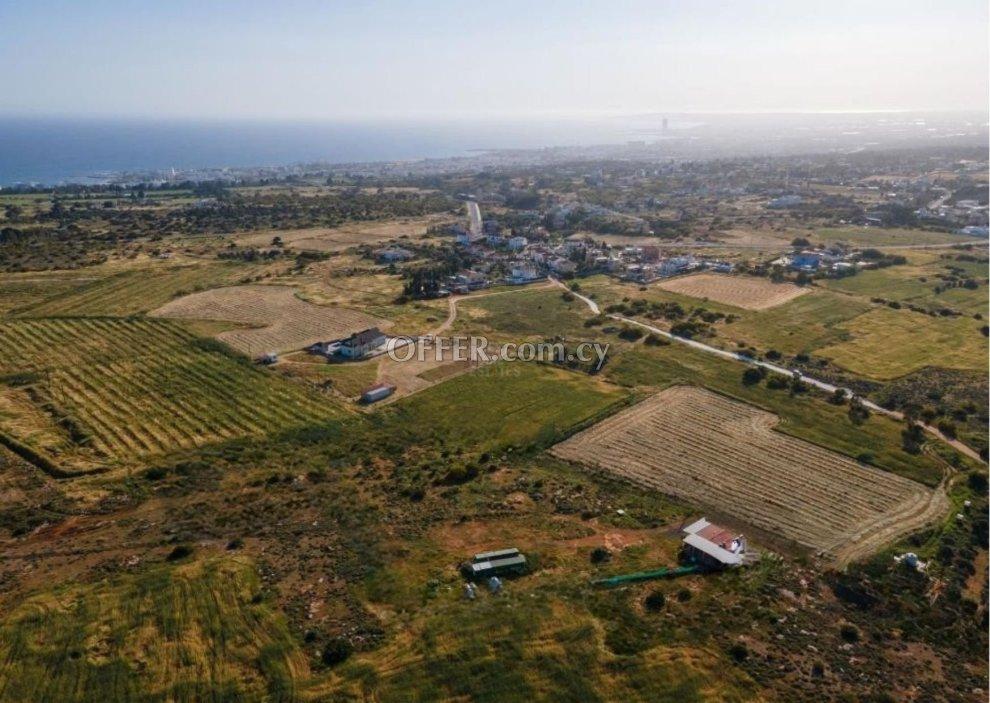 Residential Plot in Agia Napa: https://www.offer.com.cy/en/residential-plot-in-agia-napa/21-816643/ (www.offer.com.cy)