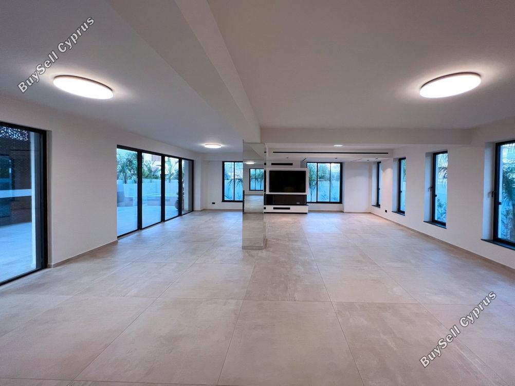 7 Bedroom Detached house for sale in Latsia, Nicosia: https://www.buysellcyprus.com/property-for-sale/nicosia/latsia/7-bed-detached-house-for-sale-latsia-nicosia-1801032.html (www.buysellcyprus.com)