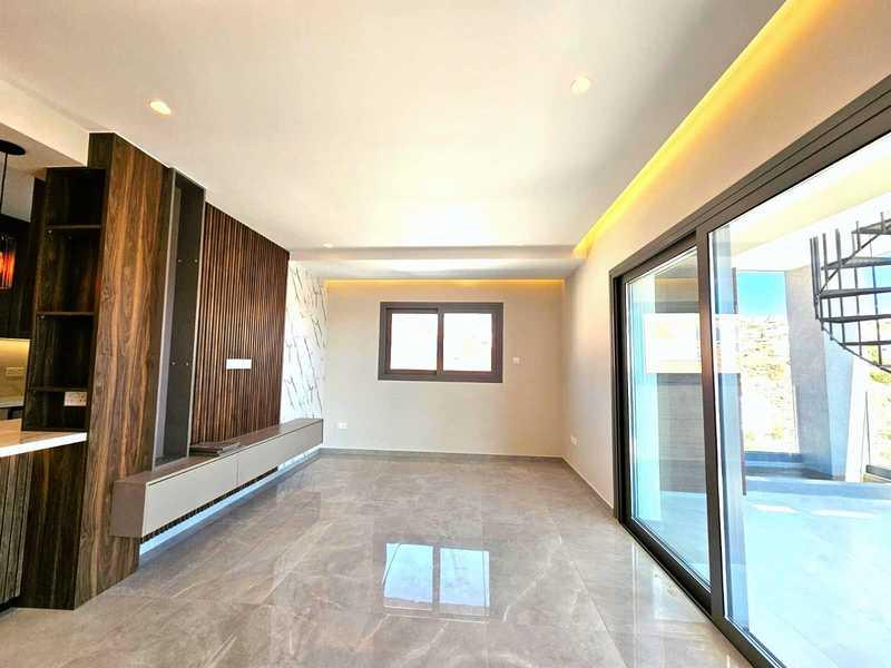 3-bedroom penthouse for sale: https://www.bazaraki.com/adv/5796450_3-bedroom-penthouse-for-sale (www.bazaraki.com)