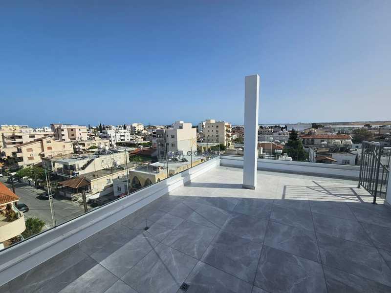2-bedroom penthouse to rent: https://www.bazaraki.com/adv/5795721_2-bedroom-penthouse-to-rent (www.bazaraki.com)
