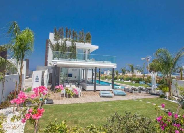 4 bedroom luxury villa in protaras: https://www.bazaraki.com/adv/5786543_4-bedroom-luxury-villa-in-protaras (www.bazaraki.com)