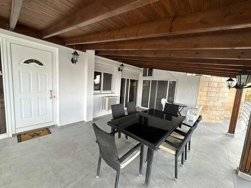 2-bedroom apartment to rent: https://www.bazaraki.com/adv/5794065_2-bedroom-apartment-to-rent (www.bazaraki.com)