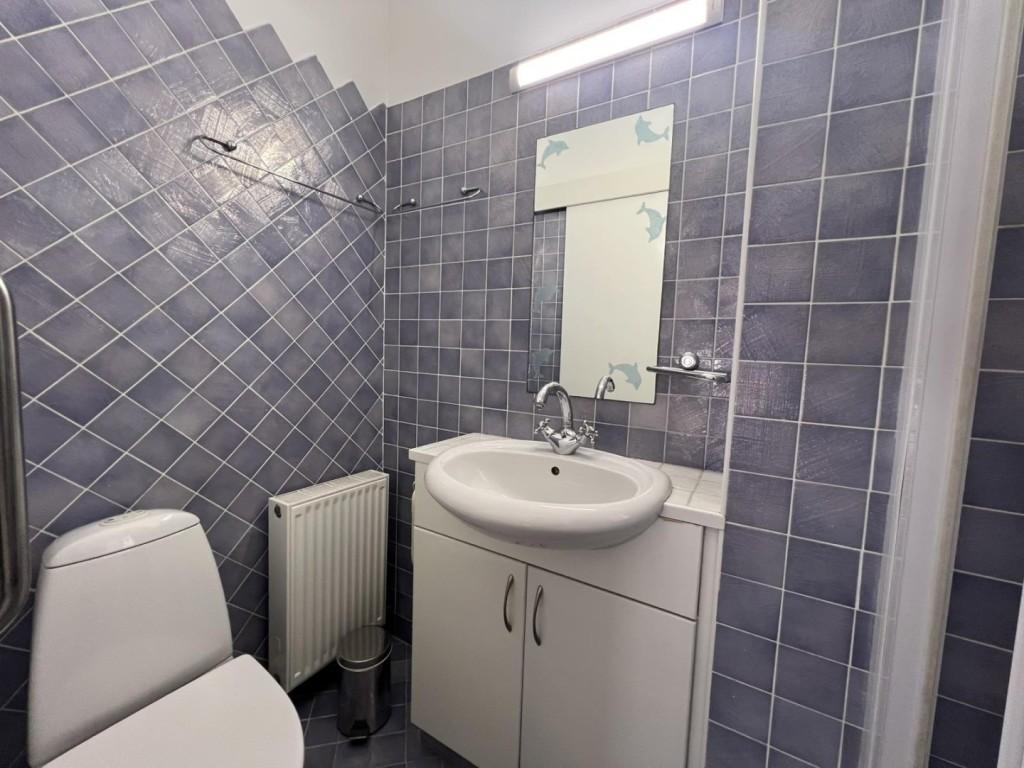 3 Bedroom Flat For Rent: https://www.zyprus.com/property/39350/3-bedrooms-apartment-flat-in-lykavitos-nicosia (www.zyprus.com)