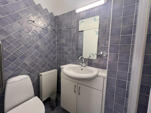 3 Bedroom Flat For Rent: https://www.zyprus.com/property/39350/3-bedrooms-apartment-flat-in-lykavitos-nicosia (www.zyprus.com)