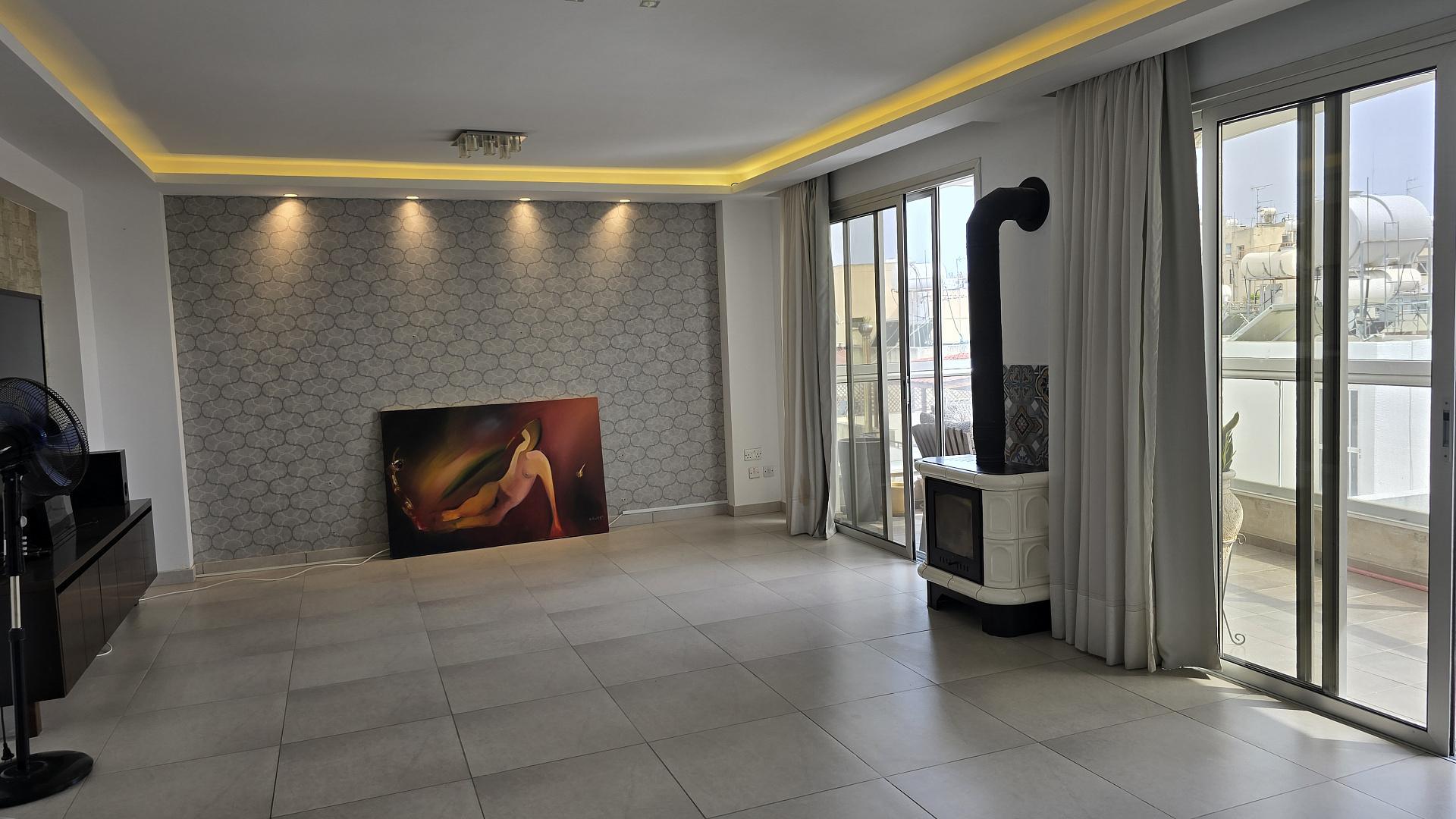 3-bedroom flat in Larnaca №149965: https://dom.com.cy/en/catalog/rent/149965/ (dom.com.cy)