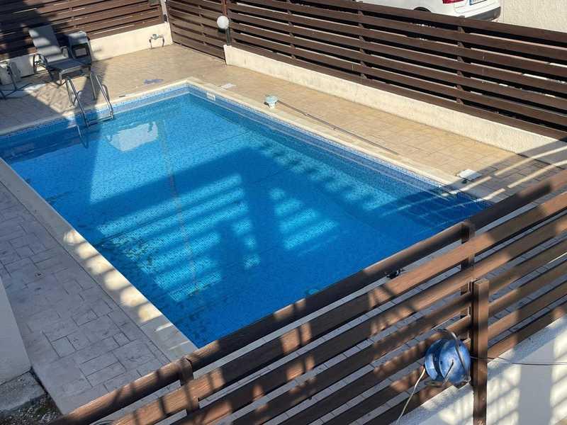 3-bedroom villa to rent: https://www.bazaraki.com/adv/5795067_3-bedroom-villa-to-rent (www.bazaraki.com)