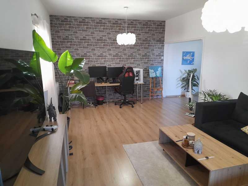 3-bedroom apartment for sale: https://www.bazaraki.com/adv/5796743_3-bedroom-apartment-for-sale (www.bazaraki.com)