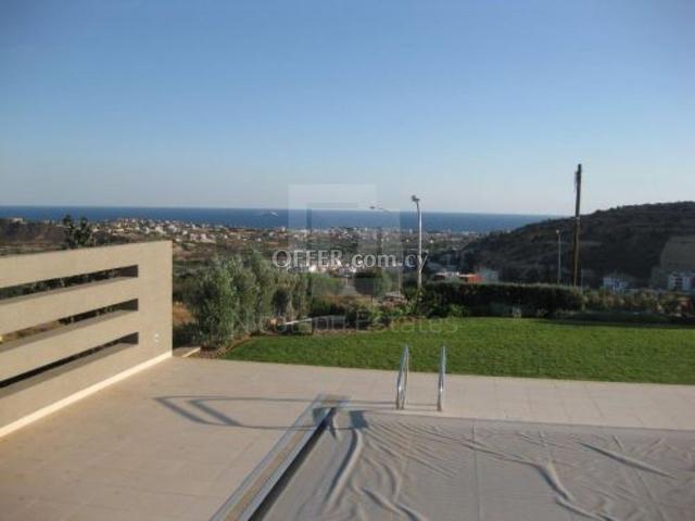 Luxury house for sale in Germasogeia area of Limassol: https://www.offer.com.cy/en/luxury-house-for-sale-in-germasogeia-area-of-limassol/21-767897/ (www.offer.com.cy)