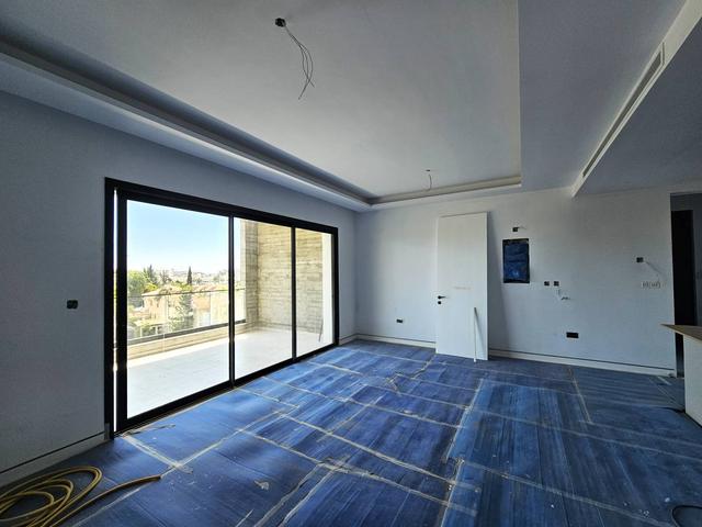 New 3-bedroom apartment in Limassol № 152861: https://dom.com.cy/en/catalog/sale/152861/ (dom.com.cy)
