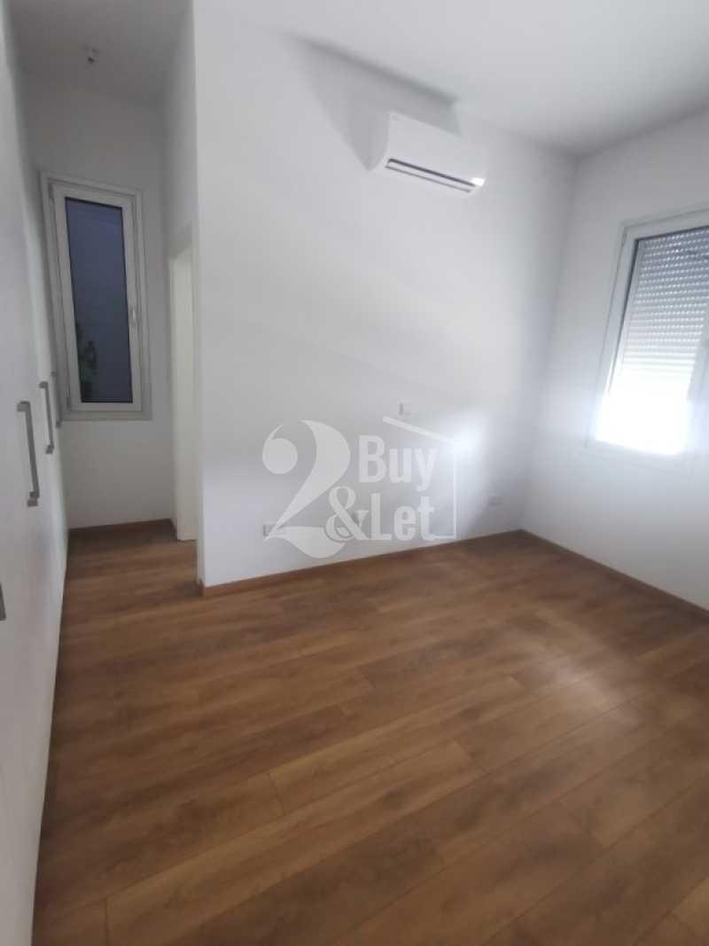 3-bedroom apartment for sale: https://www.bazaraki.com/adv/5791159_3-bedroom-apartment-for-sale (www.bazaraki.com)