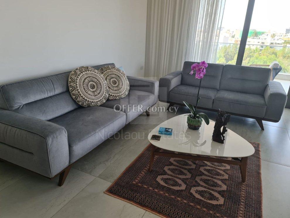 Beautiful two bedroom apartment with fireplace on a brand new buidling just opossite the park in Acropoli: https://www.offer.com.cy/en/beautiful-two-bedroom-apartment-with-fireplace-on-a-brand-new-buidling-just-opossite/21-712130/ (www.offer.com.cy)