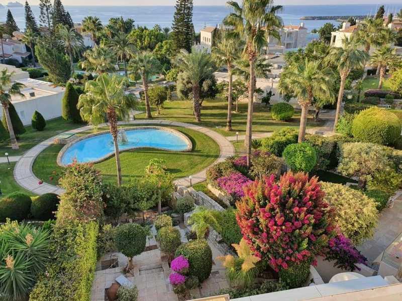 3-bedroom apartment to rent: https://www.bazaraki.com/adv/5797531_3-bedroom-apartment-to-rent (www.bazaraki.com)