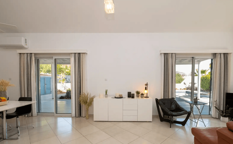 3-bedroom detached house for sale: https://www.bazaraki.com/adv/5793134_3-bedroom-detached-house-for-sale (www.bazaraki.com)