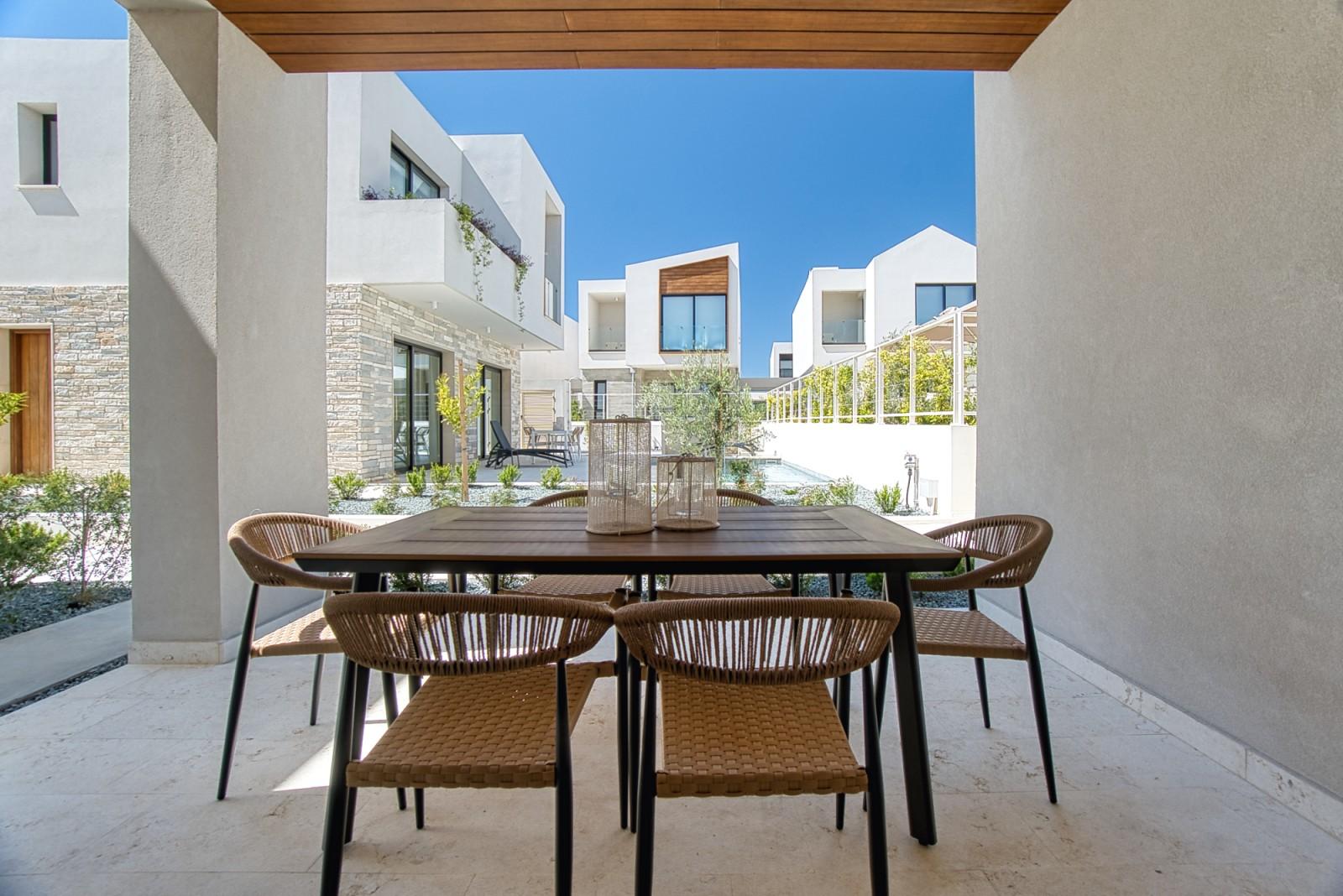 3-bedroom house in Paphos №153847: https://dom.com.cy/en/catalog/rent/153847/ (dom.com.cy)