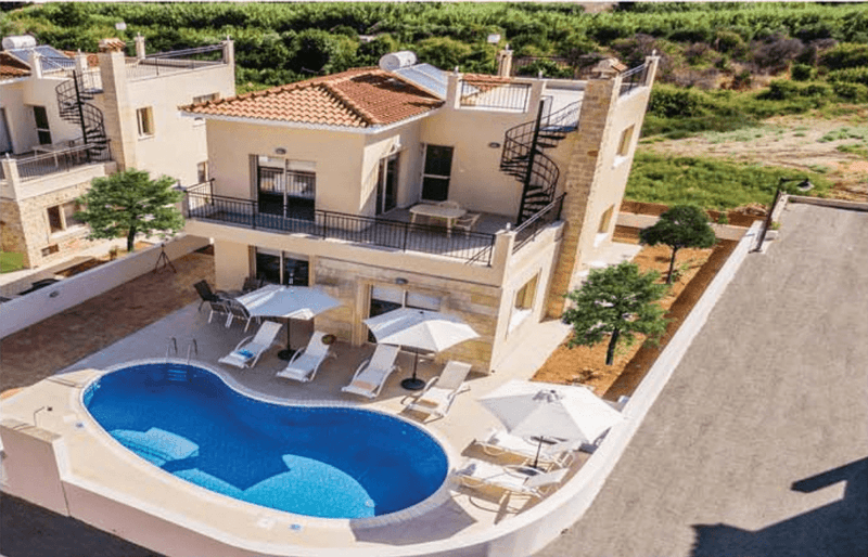 3-bedroom villa for sale: https://www.bazaraki.com/adv/5796616_3-bedroom-villa-for-sale (www.bazaraki.com)