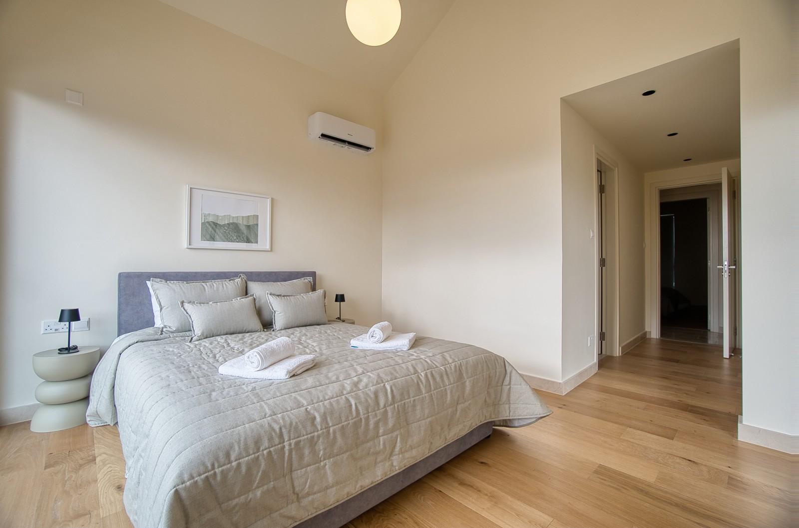 3-bedroom flat in Paphos №153865: https://dom.com.cy/en/catalog/rent/153865/ (dom.com.cy)