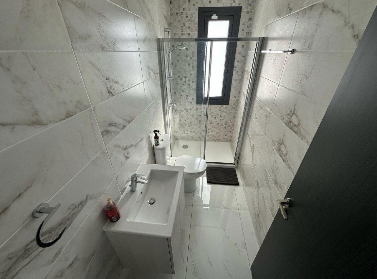 4-bedroom villa in Larnaca №153999: https://dom.com.cy/en/catalog/rent/153999/ (dom.com.cy)