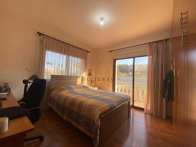 5-bedroom detached house for sale: https://www.bazaraki.com/adv/5794777_5-bedroom-detached-house-for-sale (www.bazaraki.com)