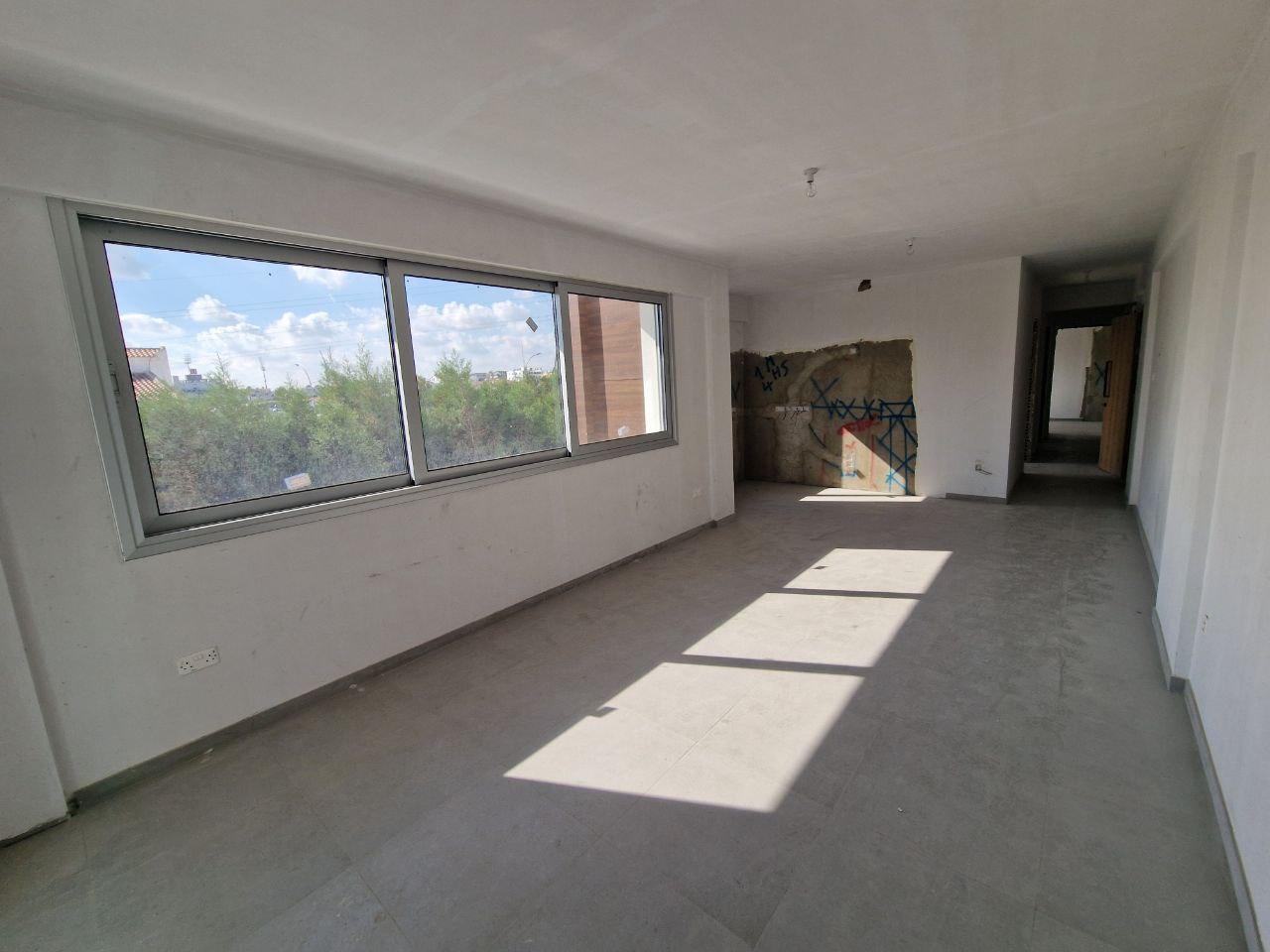 New residential building in Larnaca № 153921: https://dom.com.cy/en/catalog/sale/153921/ (dom.com.cy)