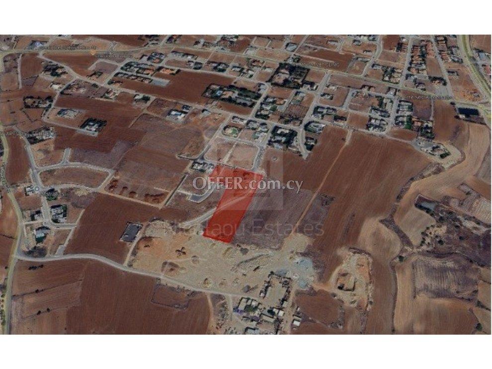 Residential half plot for sale in Lakatamia Pefkou area Nicosia: https://www.offer.com.cy/en/residential-half-plot-for-sale-in-lakatamia-pefkou-area-nicosia/21-815870/ (www.offer.com.cy)