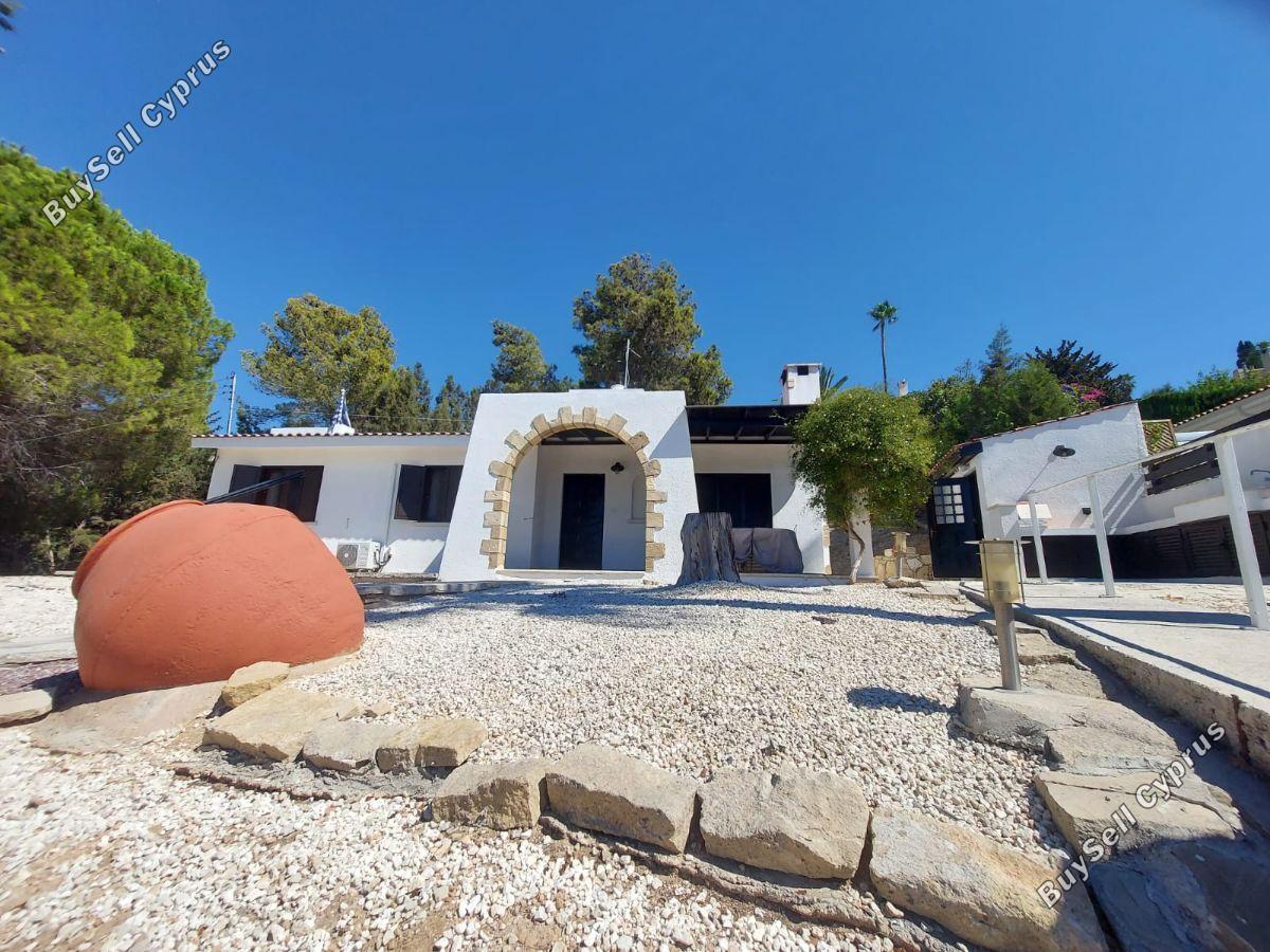 3 Bedroom Bungalow for sale in Kamares Tala, Paphos: https://www.buysellcyprus.com/property-for-sale/paphos/kamares-tala/3-bed-bungalow-for-sale-kamares-tala-paphos-1794464.html (www.buysellcyprus.com)
