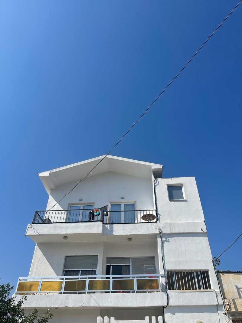 1-bedroom apartment to rent: https://www.bazaraki.com/adv/5797439_1-bedroom-apartment-to-rent (www.bazaraki.com)