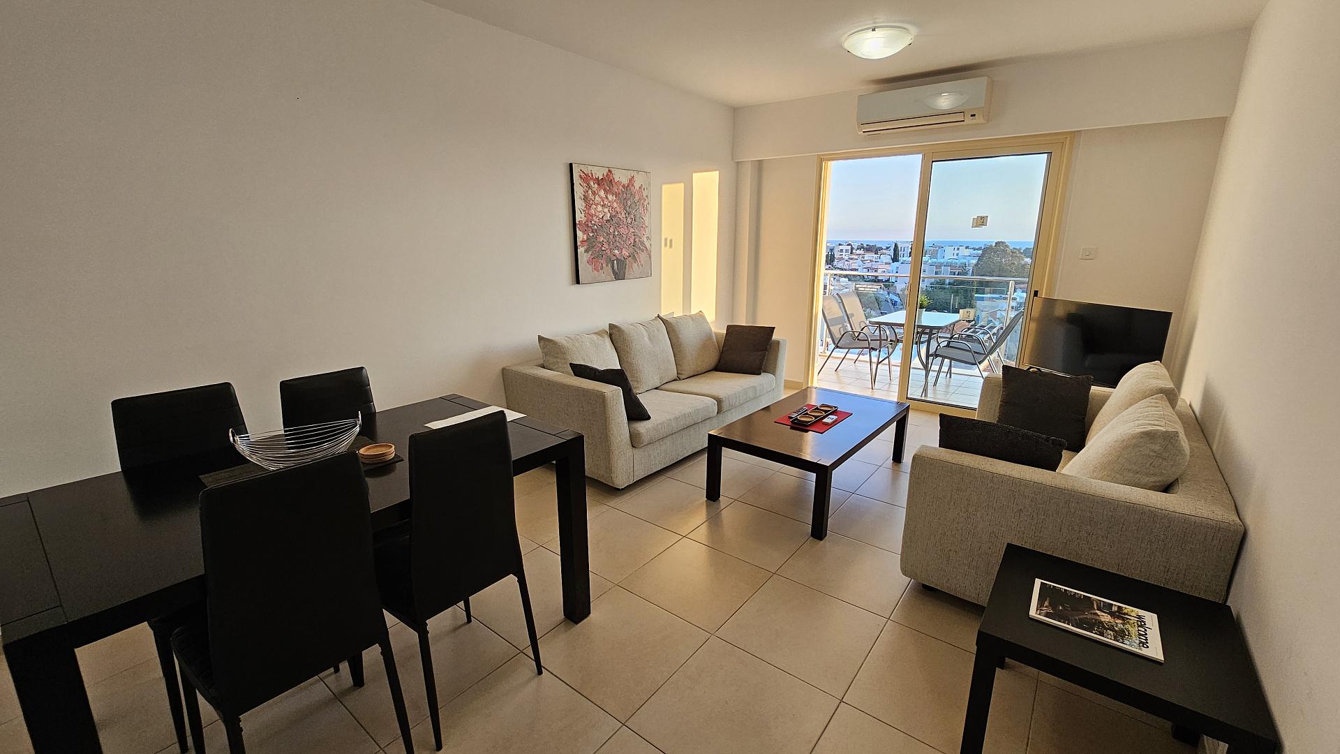 2-bedroom flat in Paphos № 154002: https://dom.com.cy/en/catalog/sale/154002/ (dom.com.cy)