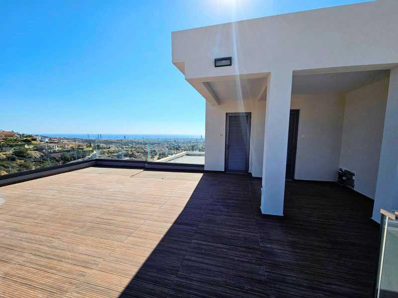 3-bedroom penthouse for sale: https://www.bazaraki.com/adv/5796450_3-bedroom-penthouse-for-sale (www.bazaraki.com)