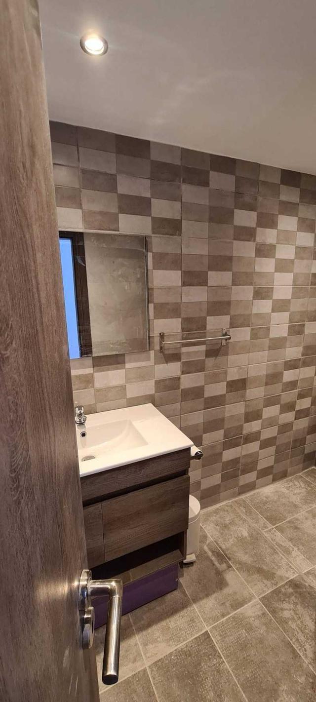 1-bedroom apartment to rent: https://www.bazaraki.com/adv/5797567_1-bedroom-apartment-to-rent (www.bazaraki.com)