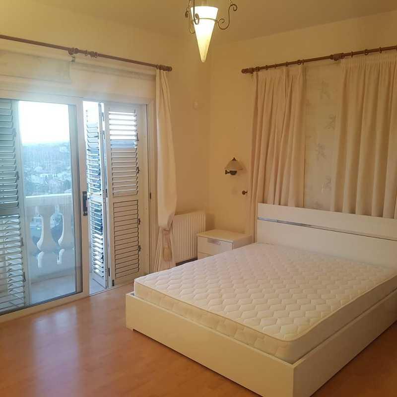 7-bedroom villa for sale: https://www.bazaraki.com/adv/5761890_7-bedroom-villa-for-sale (www.bazaraki.com)