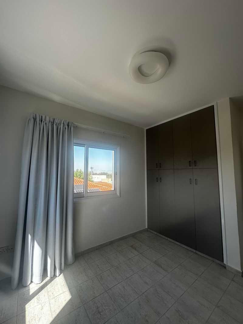 2-bedroom apartment to rent: https://www.bazaraki.com/adv/5799583_2-bedroom-apartment-to-rent (www.bazaraki.com)