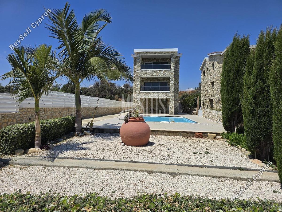 4 Bedroom Detached house to rent in Agios Theodoros Larnacas, Larnaca: https://www.buysellcyprus.com/property-for-rent/larnaca/agios-theodoros-larnacas/4-bed-detached-house-to-rent-agios-theodoros-larnacas-larnaca-1792867.html (www.buysellcyprus.com)