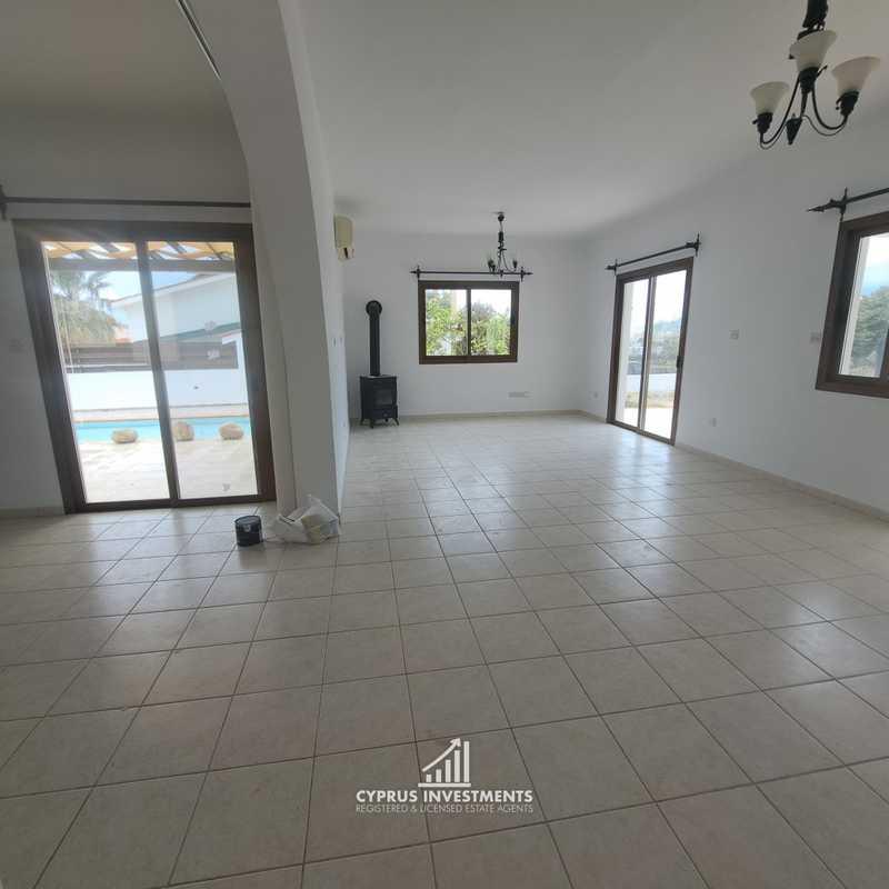 3-bedroom detached house to rent: https://www.bazaraki.com/adv/5787850_3-bedroom-detached-house-to-rent (www.bazaraki.com)