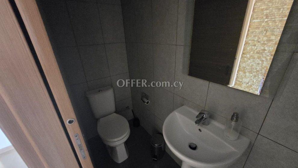 3 Bed Apartment for sale in Agia Zoni, Limassol: https://www.offer.com.cy/en/3-bed-apartment-for-sale-in-agia-zoni-limassol/21-816355/ (www.offer.com.cy)