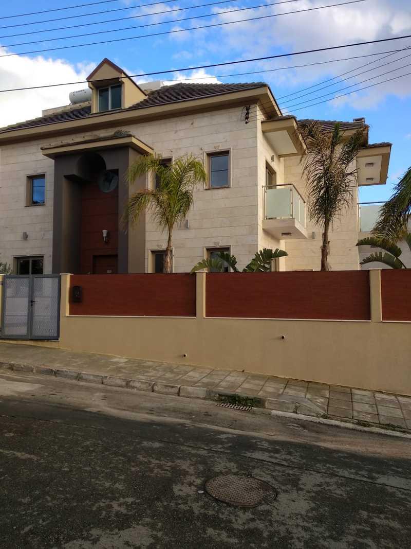 5-bedroom maisonette to rent: https://www.bazaraki.com/adv/5796617_5-bedroom-villa-to-rent (www.bazaraki.com)