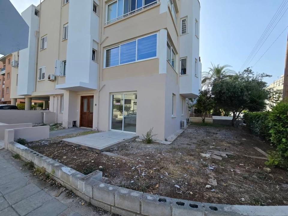 3 bed groundfloor in Kato Paphos: https://www.facebook.com/marketplace/item/641537108881501 (www.facebook.com)