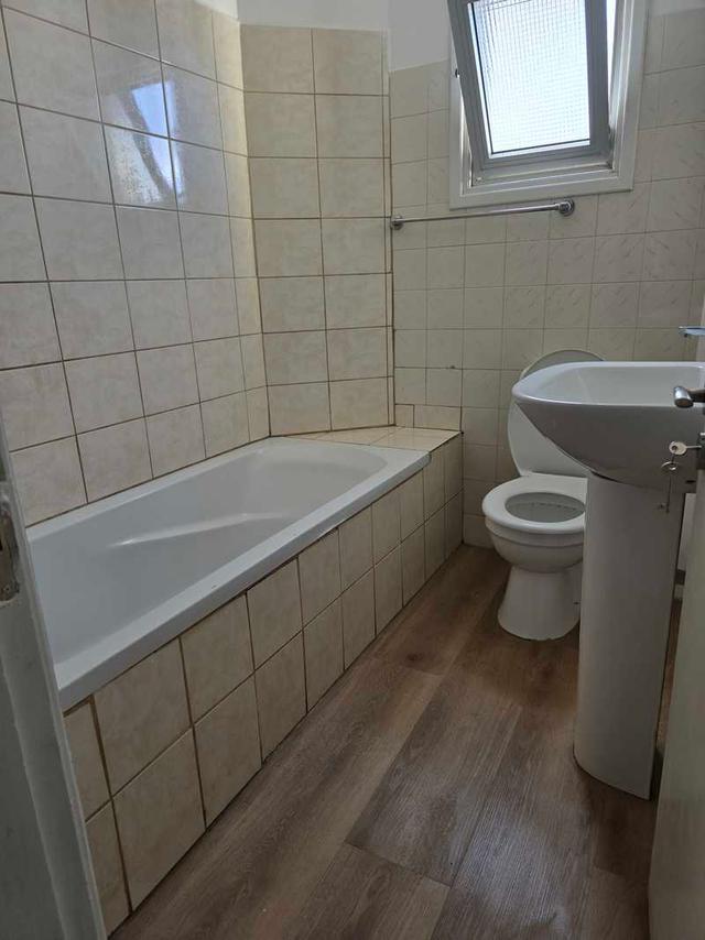 3-bedroom apartment to rent: https://www.bazaraki.com/adv/5791515_3-bedroom-apartment-to-rent (www.bazaraki.com)